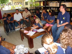 Fragestunde in der Bibliothek